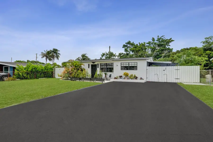 4131 NW 11th Avenue, Fort Lauderdale, FL 33309 - #3