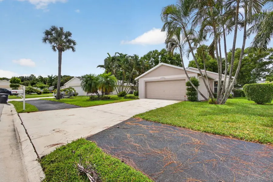 1252 Pine Sage Circle, West Palm Beach, FL 33409 - #3