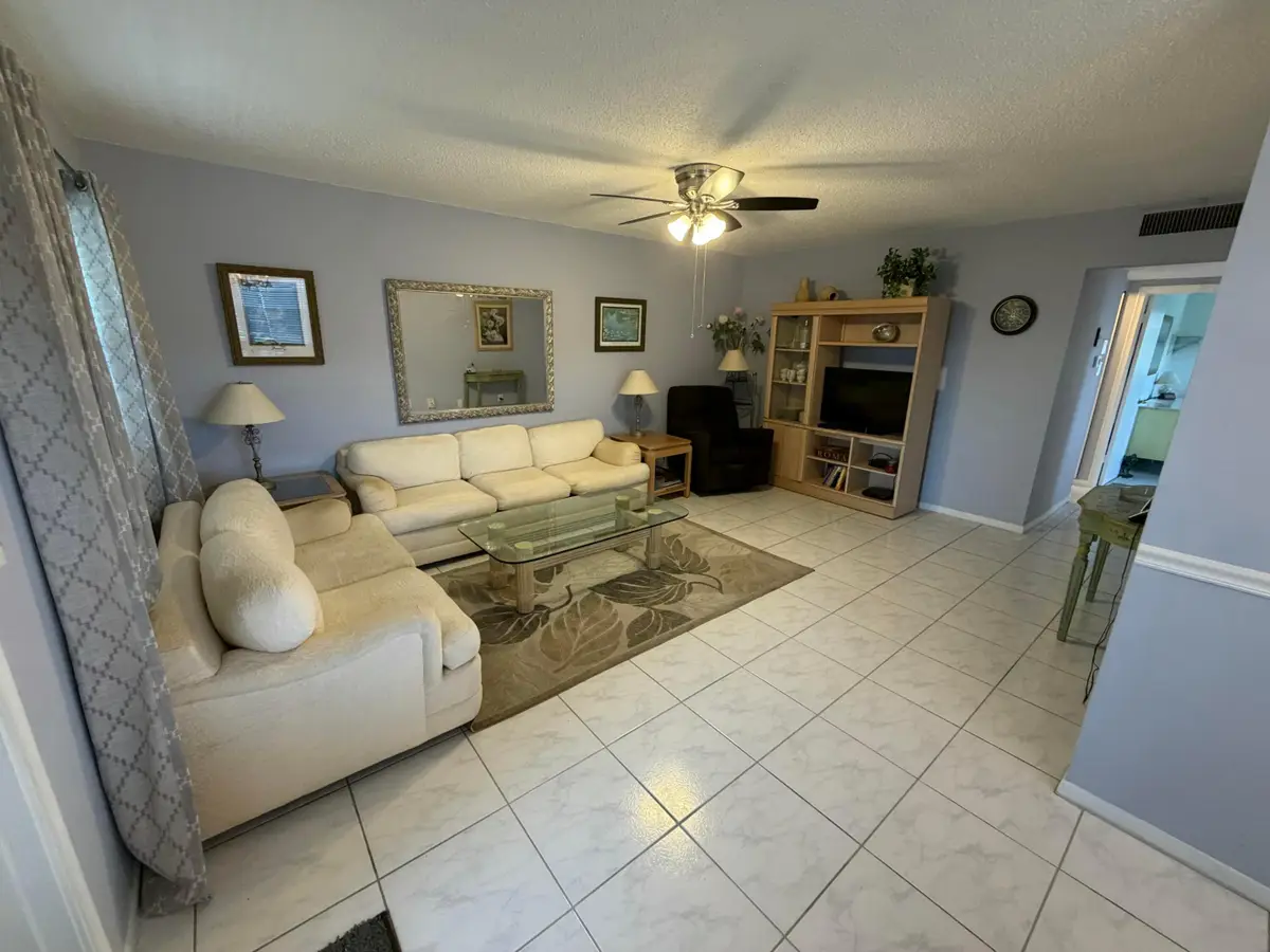 24 Easthampton A, West Palm Beach, FL 33417 - #1