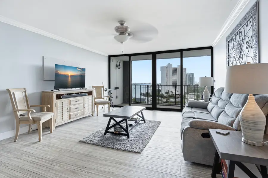 5600 N Flagler Drive #1105, West Palm Beach, FL 33407 - #2