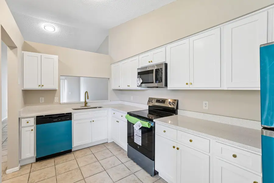 126 Garden Cove Court, Orlando, FL 32835 - #2