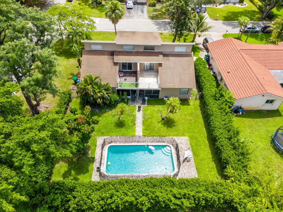 4470 NW 109th Terrace, Coral Springs, FL 33065 - #2