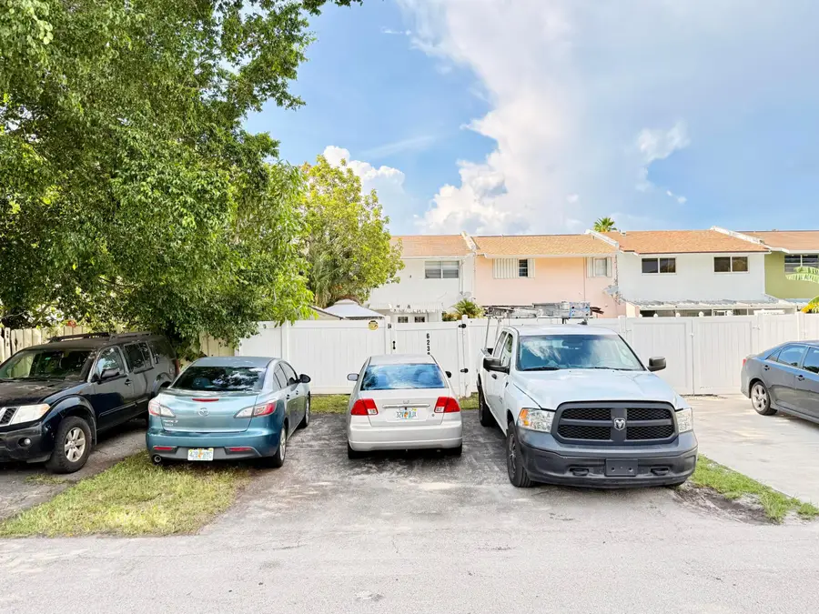 6238 SW 7th Street, Margate, FL 33068 - #2