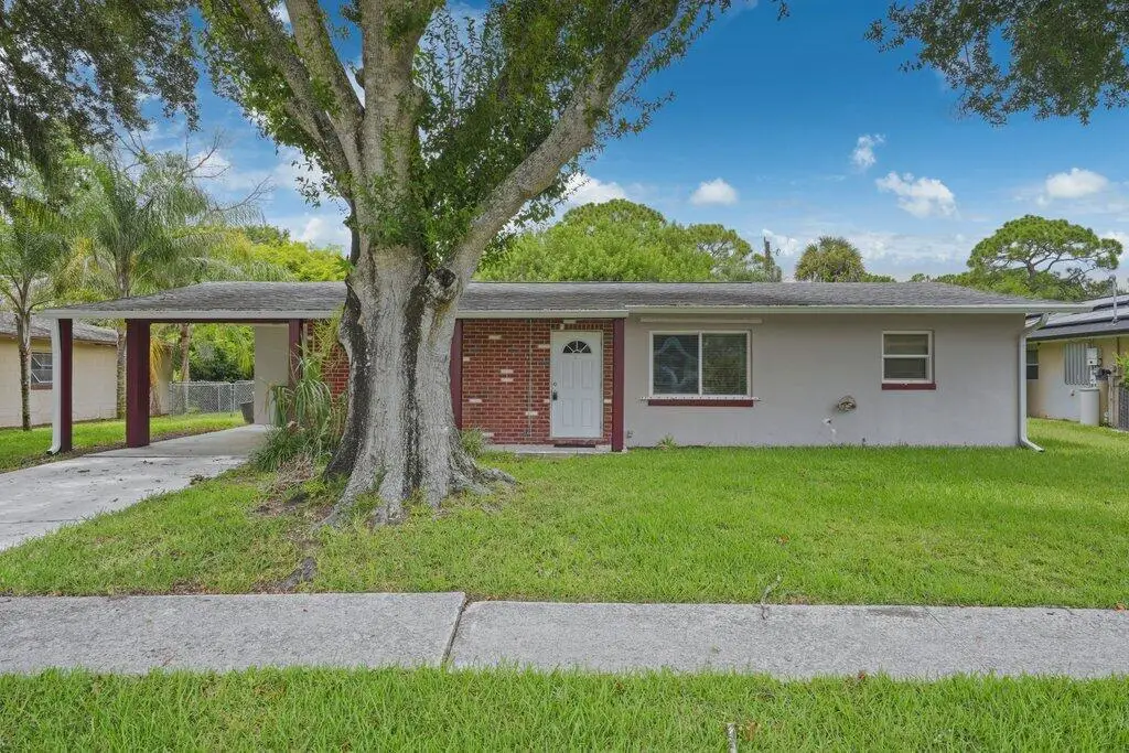 2907 Sherwood Lane, Fort Pierce, FL 34982 - #1