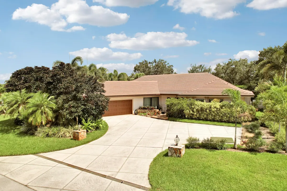11 Alnwick Road, Palm Beach Gardens, FL 33418 - #1