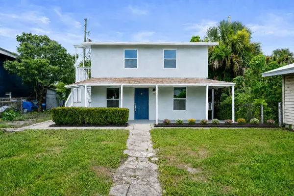 1226 Easter Avenue, Fort Pierce, FL 34950