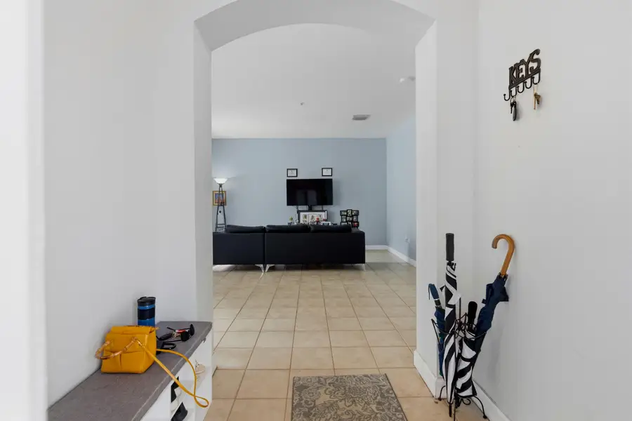 2007 Shoma Drive #2007, Royal Palm Beach, FL 33414 - #2