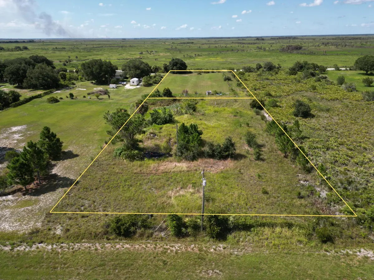 18239 NW 318th Street, Okeechobee, FL 34972 - #1