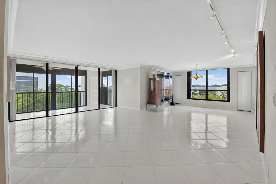20090 Boca West Drive Apt #361, Boca Raton, FL 33434 - #2