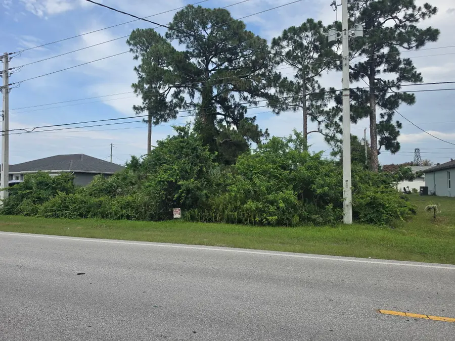 3351 SW Rosser Boulevard, Port Saint Lucie, FL 34953 - #3