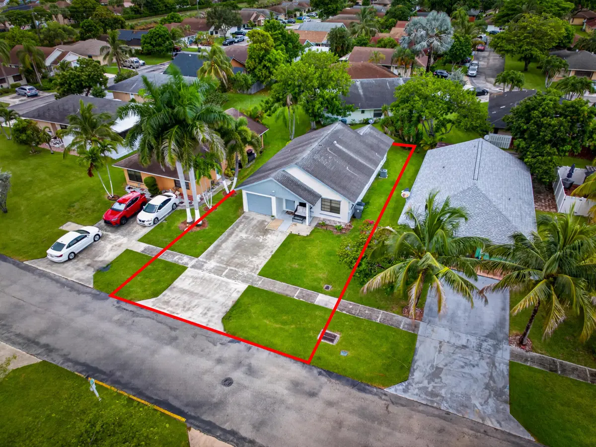 1442 Summit Run Circle, West Palm Beach, FL 33415 - #1
