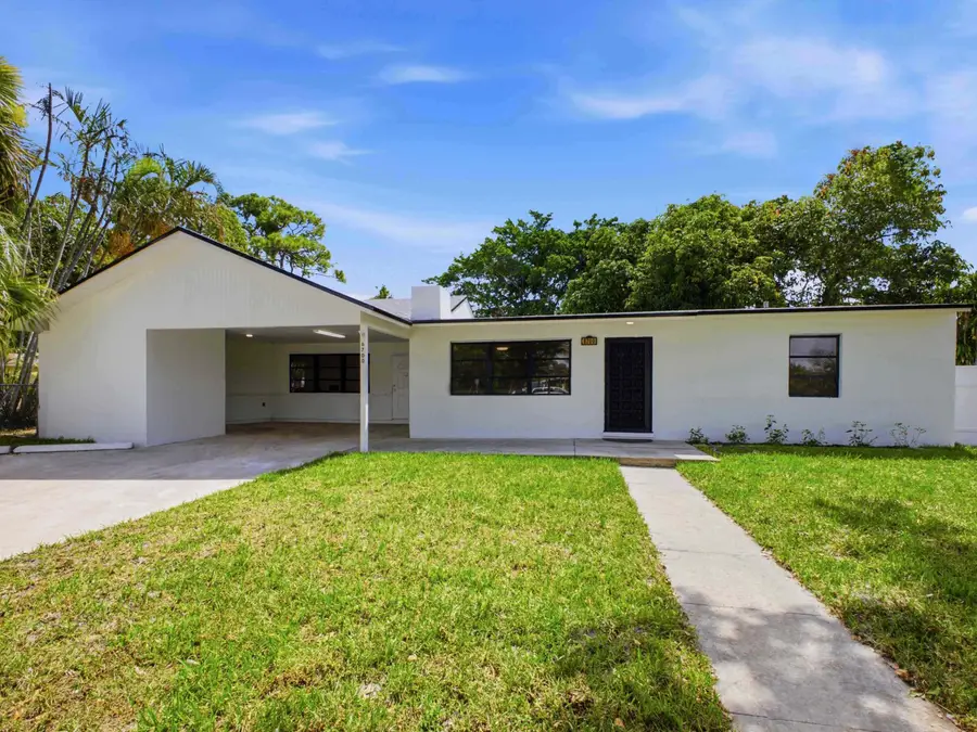 6700 Forest Court, West Palm Beach, FL 33405 - #2