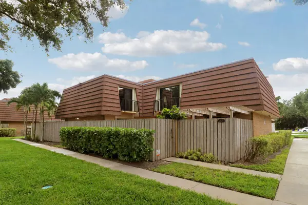 1901 19th Lane, Palm Beach Gardens, FL 33418