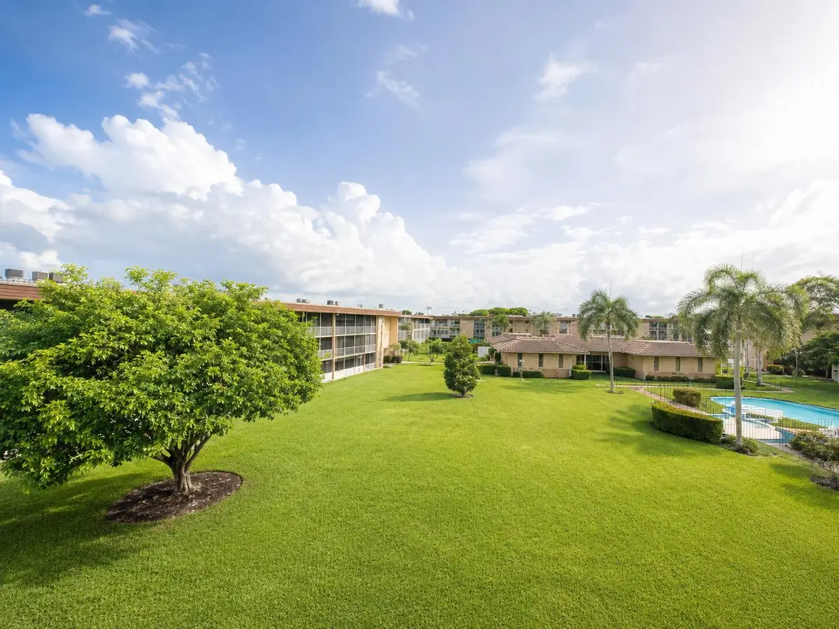 555 Purdy Lane #Unit 309, Palm Springs, FL 33461 - #1
