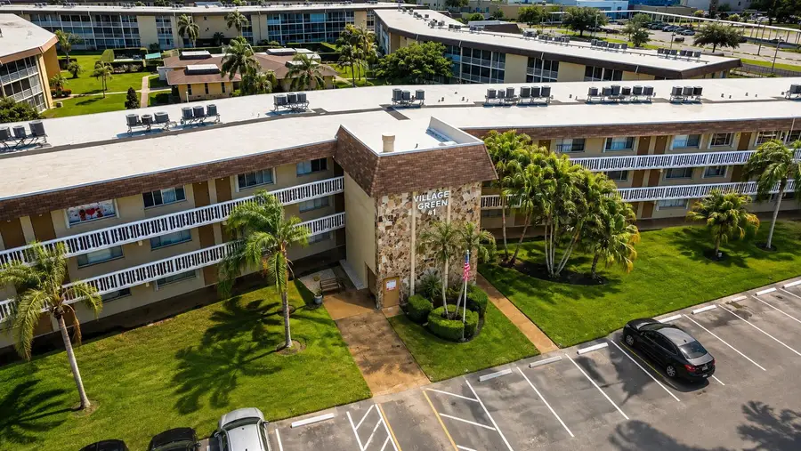 555 Purdy Lane #Unit 309, Palm Springs, FL 33461 - #2