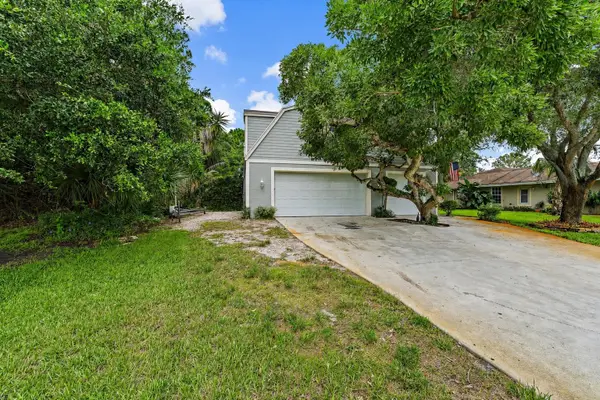4126 SW Belshaw Street, Port St Lucie, FL 34953