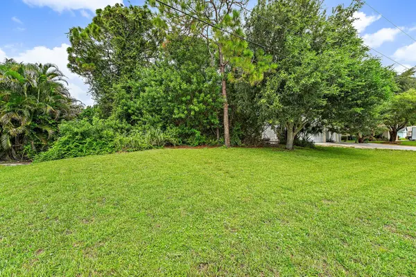 4132 SW Belshaw Street, Port St Lucie, FL 34953