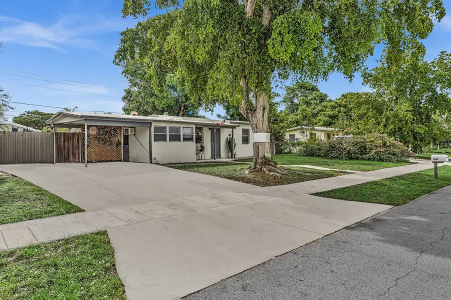 4954 NE 14th Avenue, Pompano Beach, FL 33064 - #3