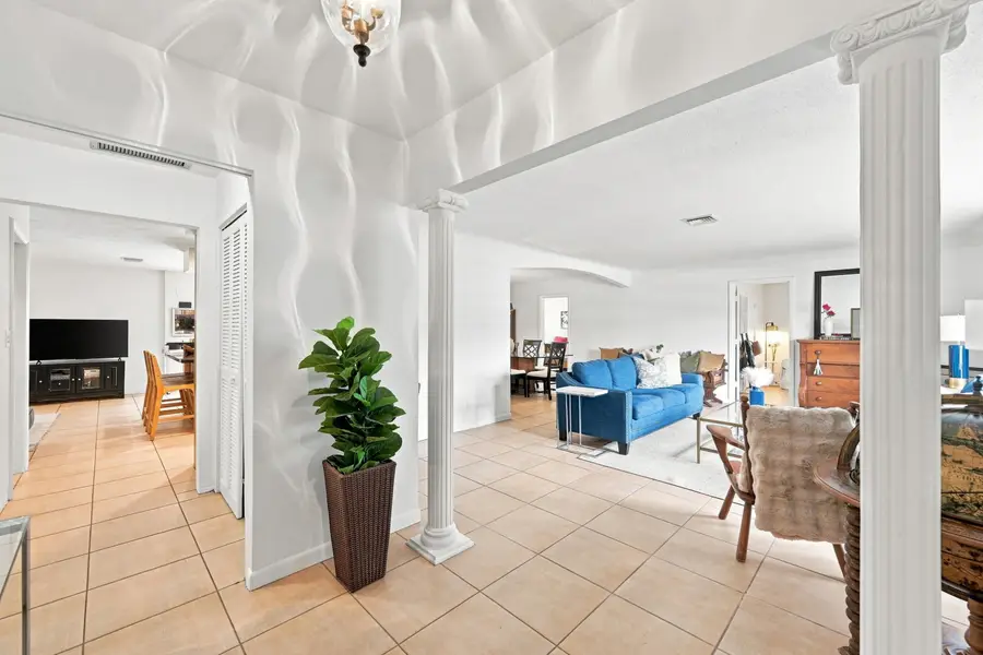 3315 NE 42nd Court, Fort Lauderdale, FL 33308 - #2
