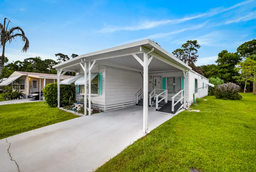40 Montilla Way, Port Saint Lucie, FL 34952 - #2