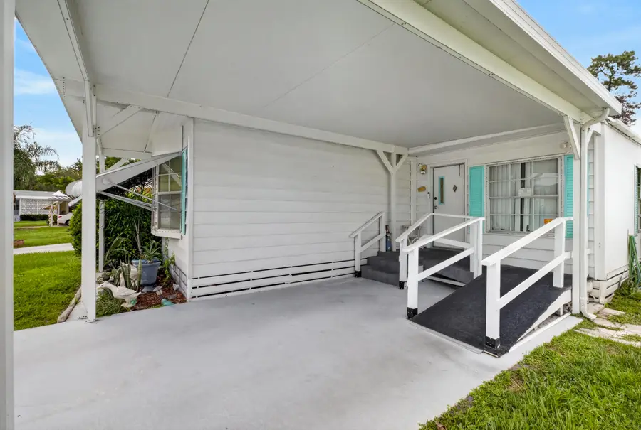 40 Montilla Way, Port Saint Lucie, FL 34952 - #3