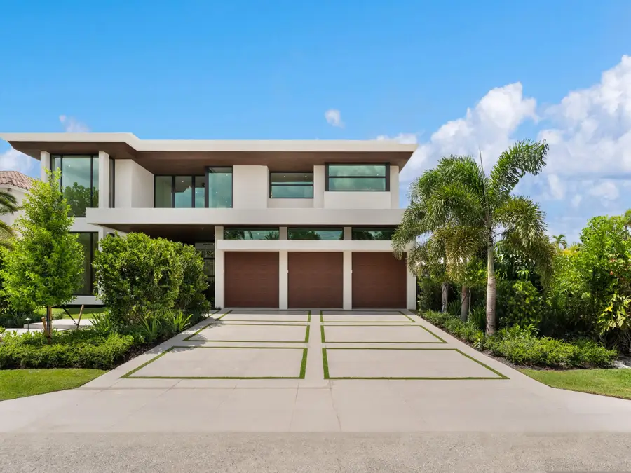2400 Barcelona Drive, Fort Lauderdale, FL 33301 - #2