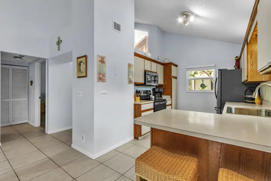 111 Maplecrest Circle, Jupiter, FL 33458 - #3