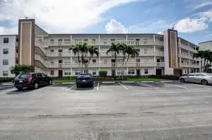 3008 Guildford A, Boca Raton, FL 33434 - #1
