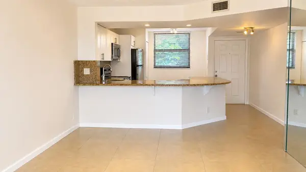 115 Lake Emerald Drive #210, Oakland Park, FL 33309
