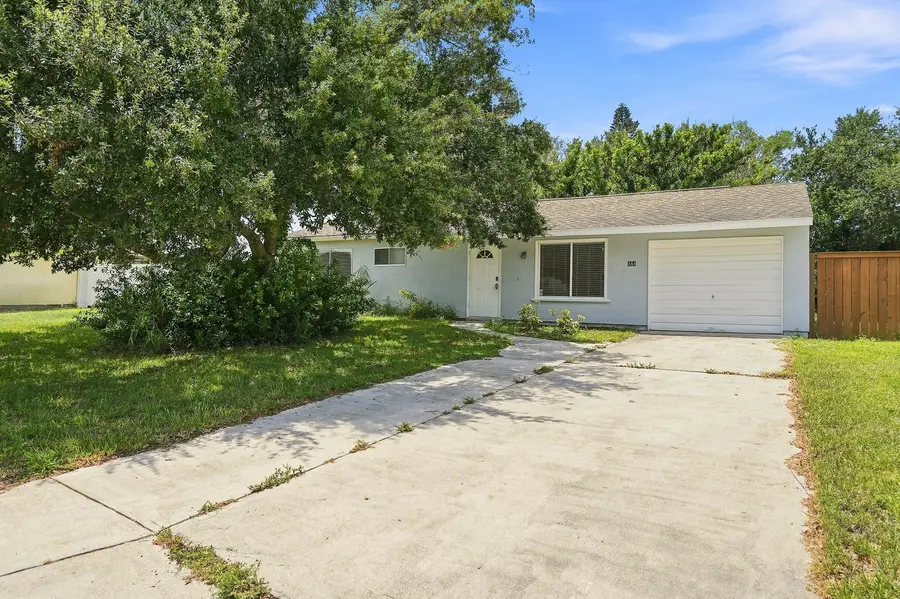 484 SW Eastport Circle, Port Saint Lucie, FL 34953 - #2