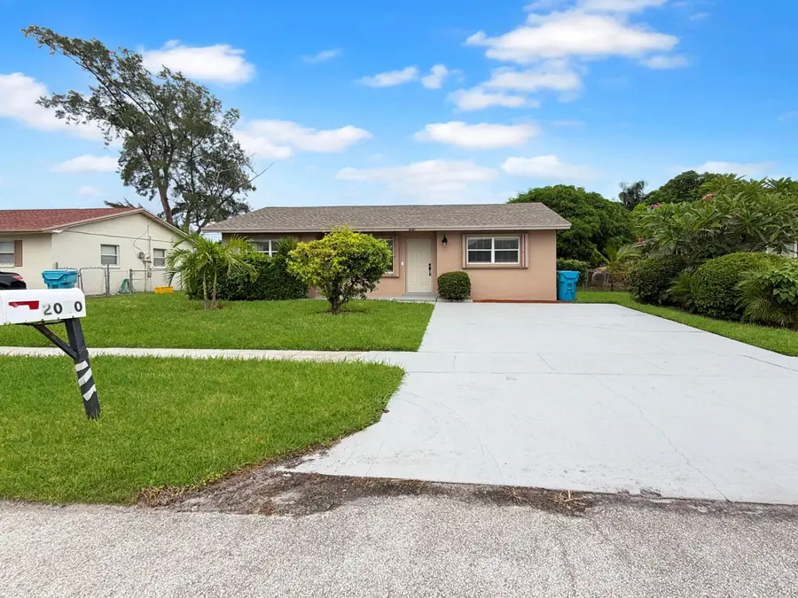 2030 NE 1st Lane, Boynton Beach, FL 33435 - #3