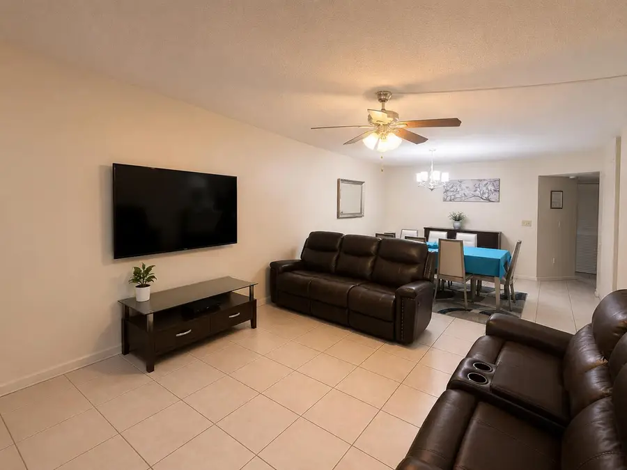 9601 Riverside Drive #A5, Coral Springs, FL 33071 - #3