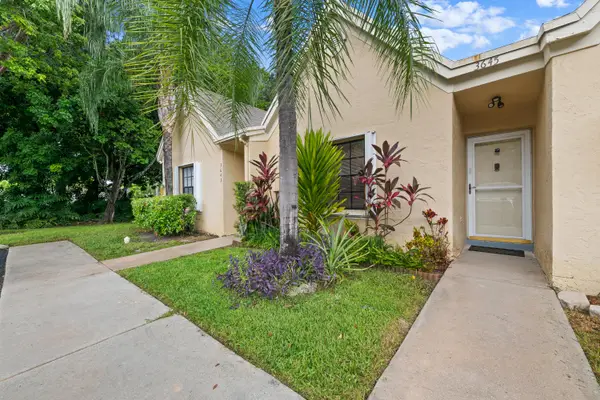 3645 NW 83rd Lane, Sunrise, FL 33351