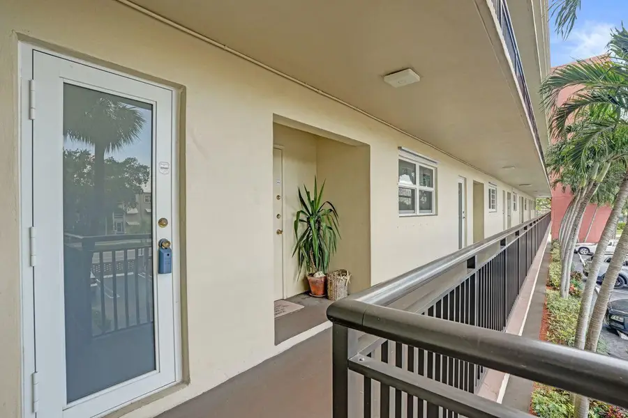 2350 NE 14th Street Causeway #203, Pompano Beach, FL 33062 - #3