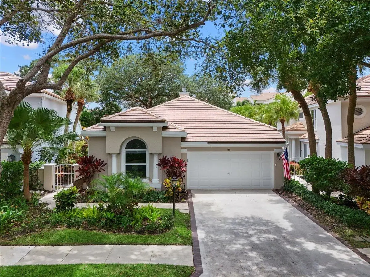21 Grand Bay Circle, Juno Beach, FL 33408 - #1