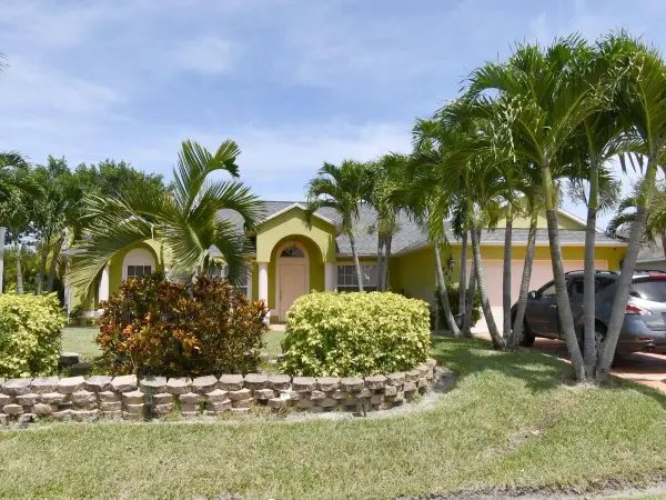 4435 SW Masefield Street, Port St Lucie, FL 34953