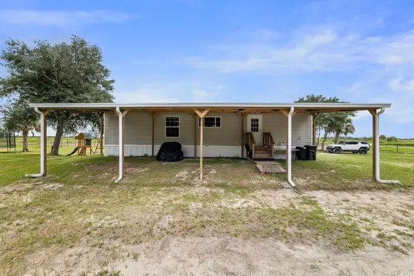 22382 NW 286th Street, Okeechobee, FL 34972