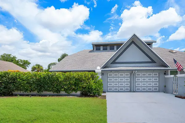 2757 SW 2nd Street #2757, Delray Beach, FL 33445