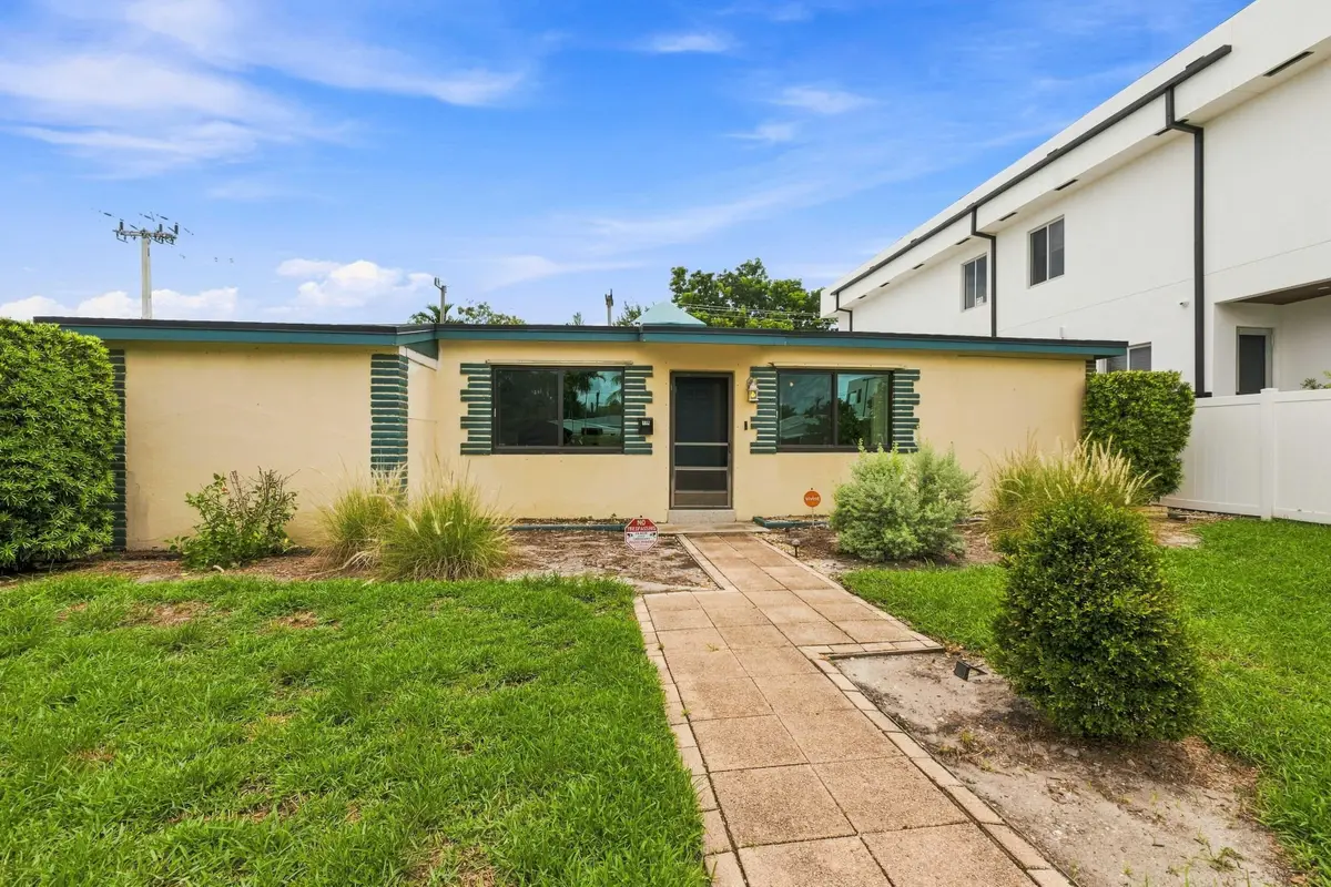 1344 NE 13th Avenue, Fort Lauderdale, FL 33304 - #1