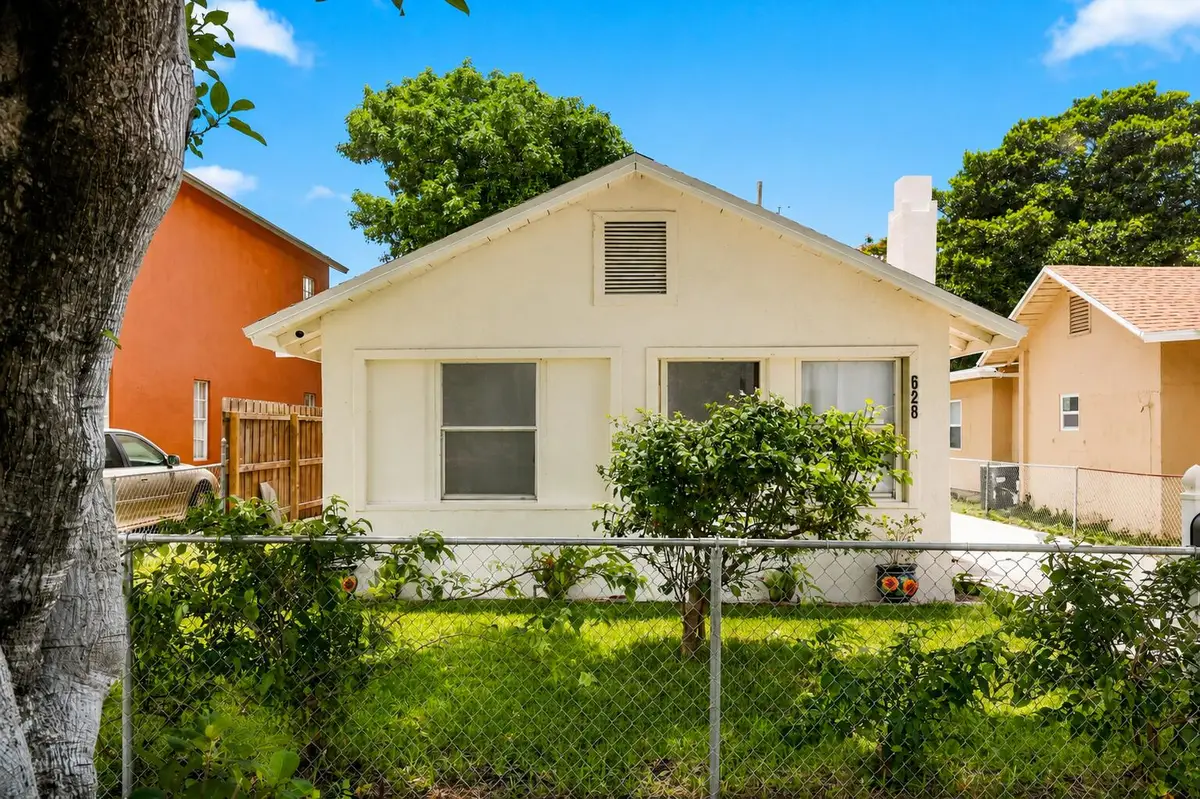 628 55th Street, West Palm Beach, FL 33407 - #1