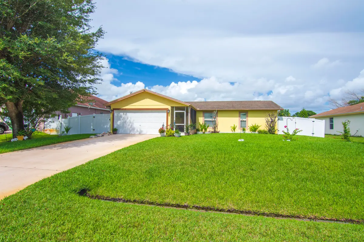 1842 SE Carvalho Street, Port Saint Lucie, FL 34983 - #1