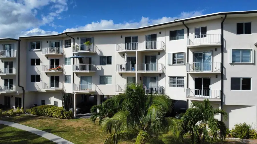 1967 S Ocean Boulevard #215-C, Lauderdale By The Sea, FL 33062 - #3