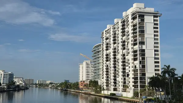 936 Intracoastal Drive #5B, Fort Lauderdale, FL 33304
