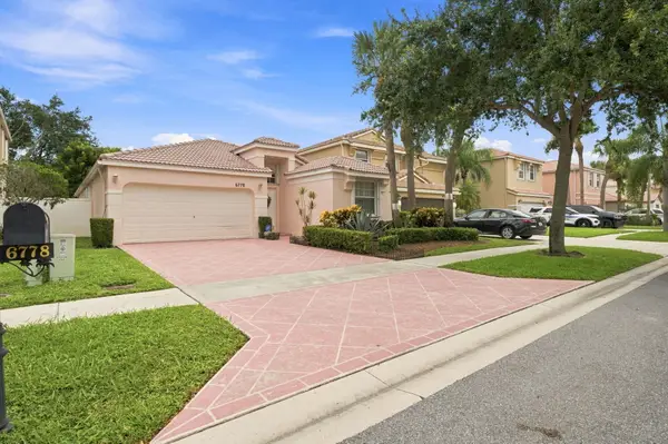 6778 Columbia Avenue, Lake Worth, FL 33467