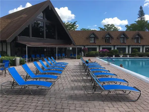 3690 Inverrary Drive #2C, Lauderhill, FL 33319