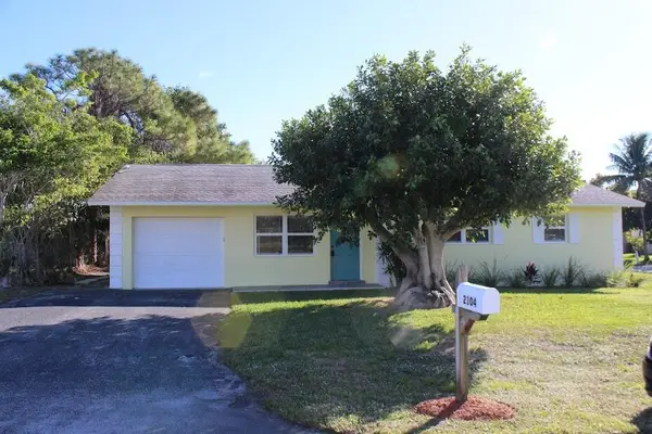 2104 NE 1st Court, Boynton Beach, FL 33435