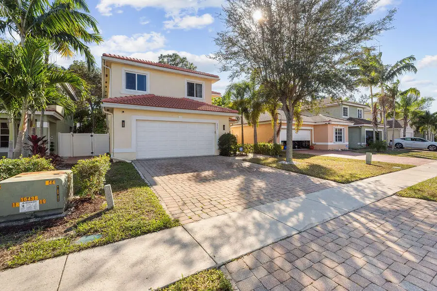 6384 Adriatic Way, West Palm Beach, FL 33413 - #2