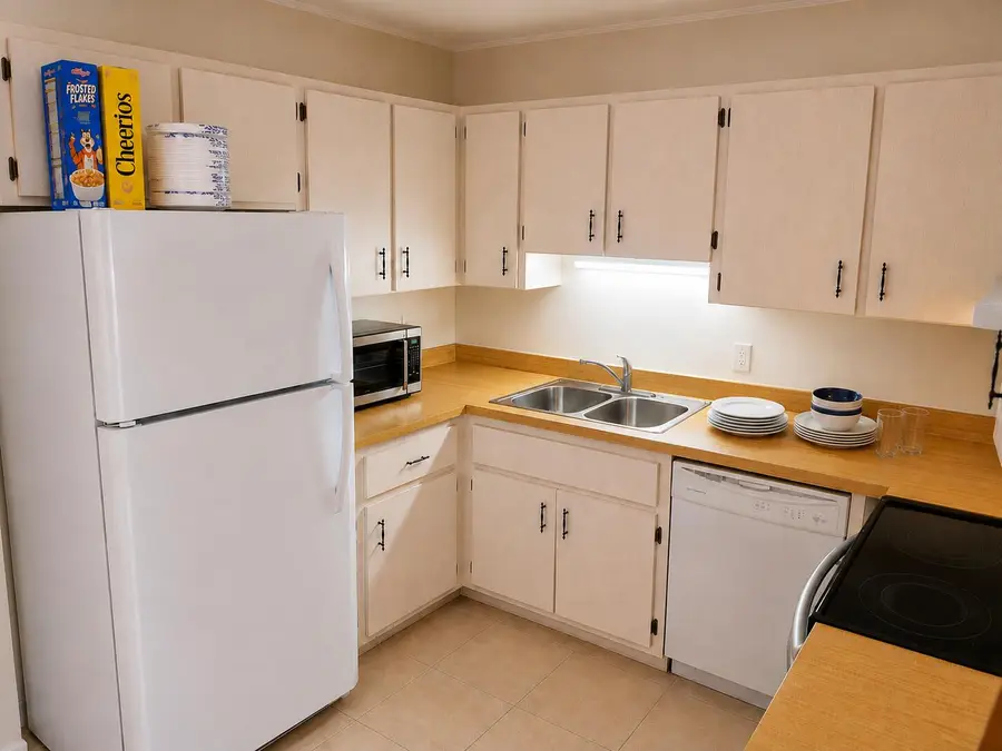 276 SE Norfolk Boulevard, Stuart, FL 34997 - #2