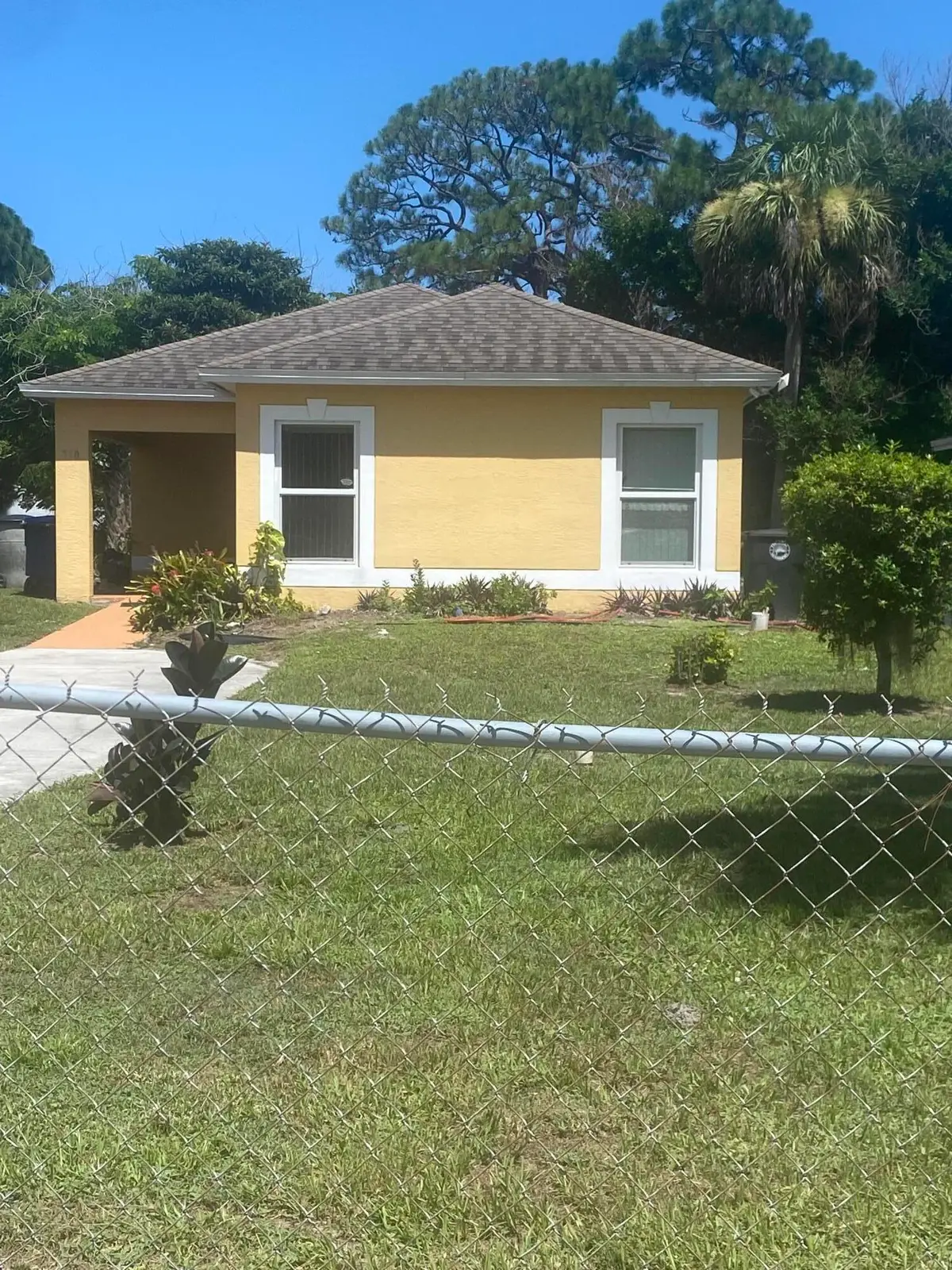 710 N 23rd Street, Fort Pierce, FL 34950 - #1