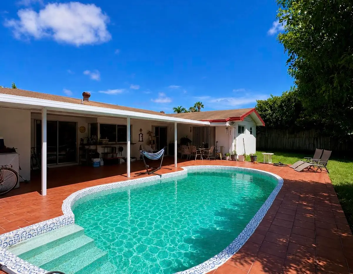 20120 Highland Lakes Boulevard, Miami, FL 33179 - #1